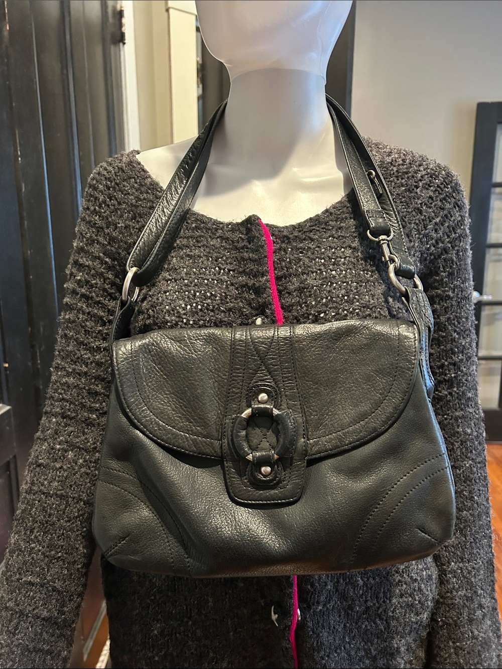 Classic Osgoode Marley Black Leather Shoulder Bag